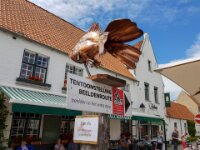 522 Beelden Lissewege